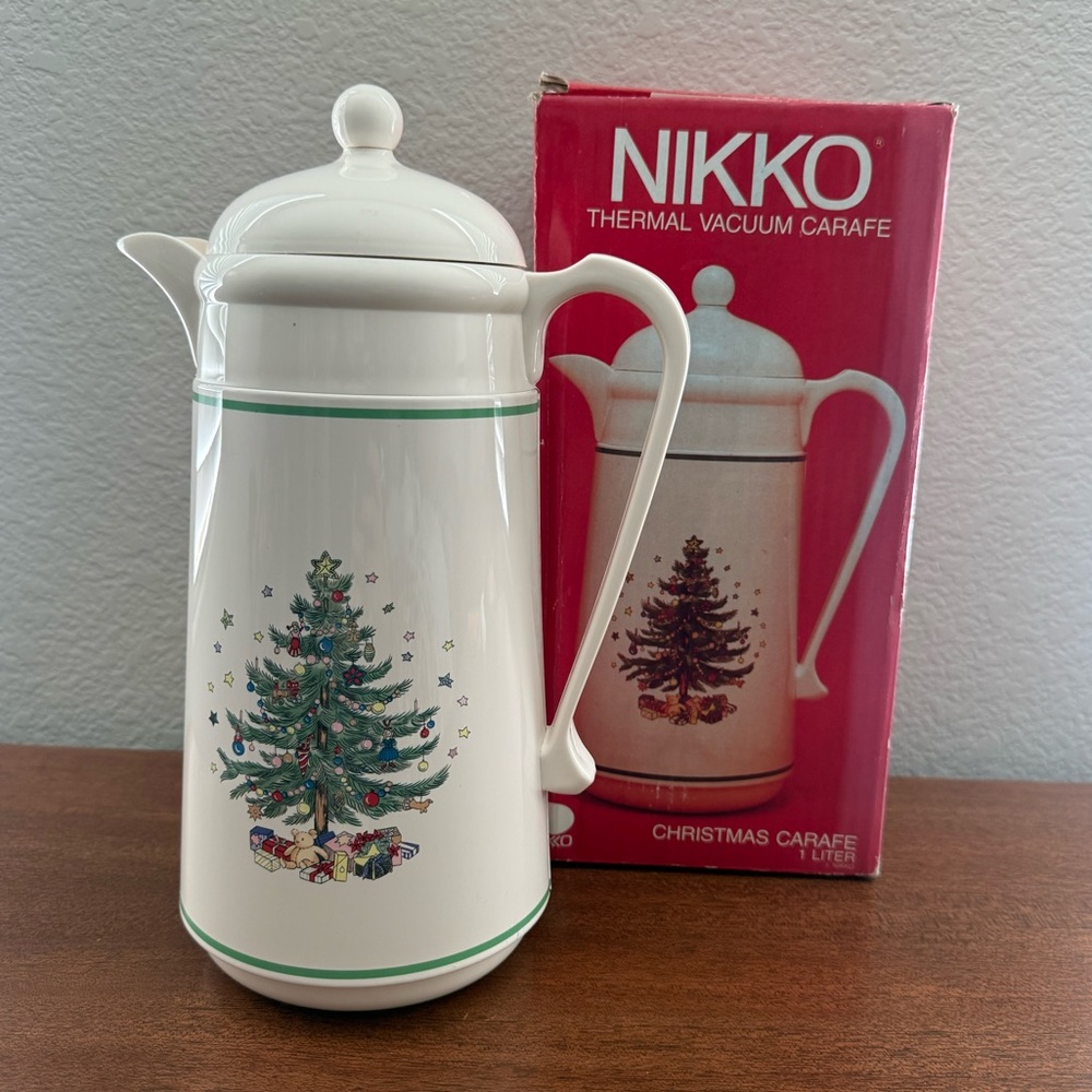 Nikko Ceramics Festive Christmas Tree Carafe